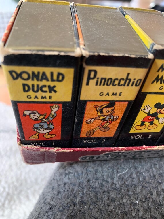Rare Collectible 1946 Mickey Mouse Library of Games (donald Duck