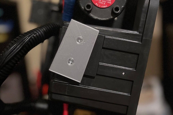 V-hook Upgrade for the '84 HASLAB Ghostbusters Plasma Series