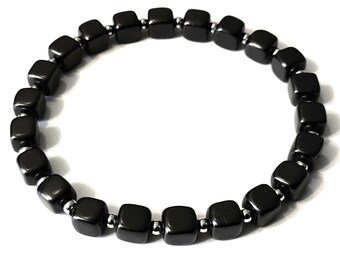 Shungiet armband 6 mm. Kubieke kralen, rekbaar koord - EMV-bescherming, genezing