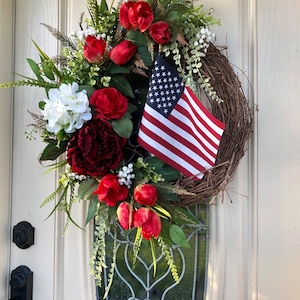 Patriotic wreath, 4th of July wreath, red white blue patriotic wreath, patriotic wreath for front door, Independence Day wreath, flag wreath
