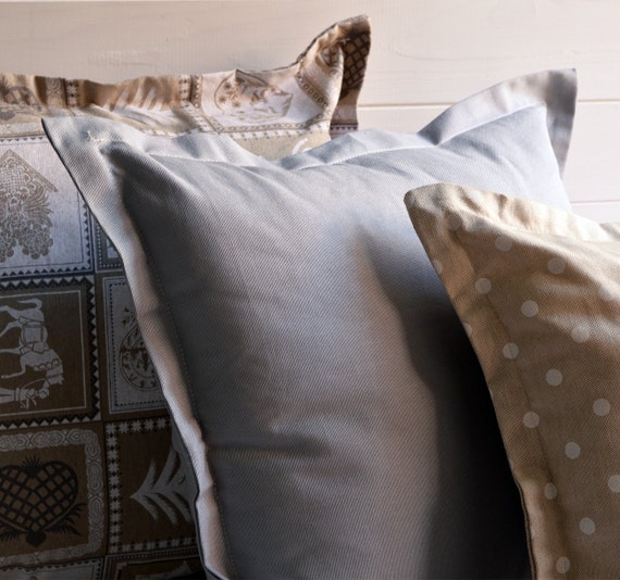 neutral color throw pillows