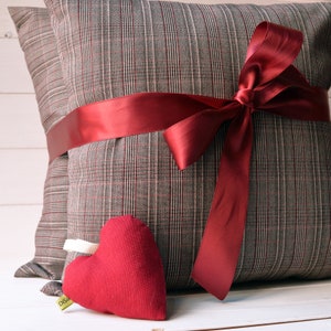 Gray, black, wine red tartan pillow, decorative cushions, matching cushions, blankets, pillows, throw pillow, Christmas pillow tartan