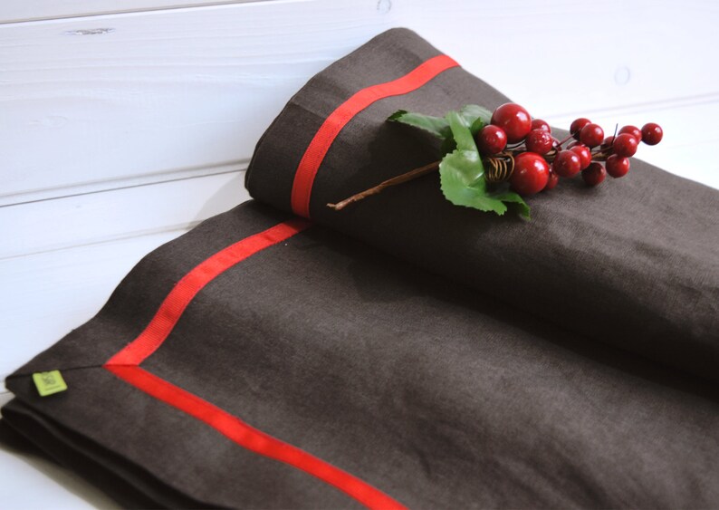 Rectangular tablecloth for table 12, in pure linen brown Red slim ribbon. image 3