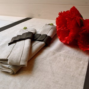 Mixed linen runner, table runner, linen tablecloth, serviettering, gift for Valentine's Day image 1