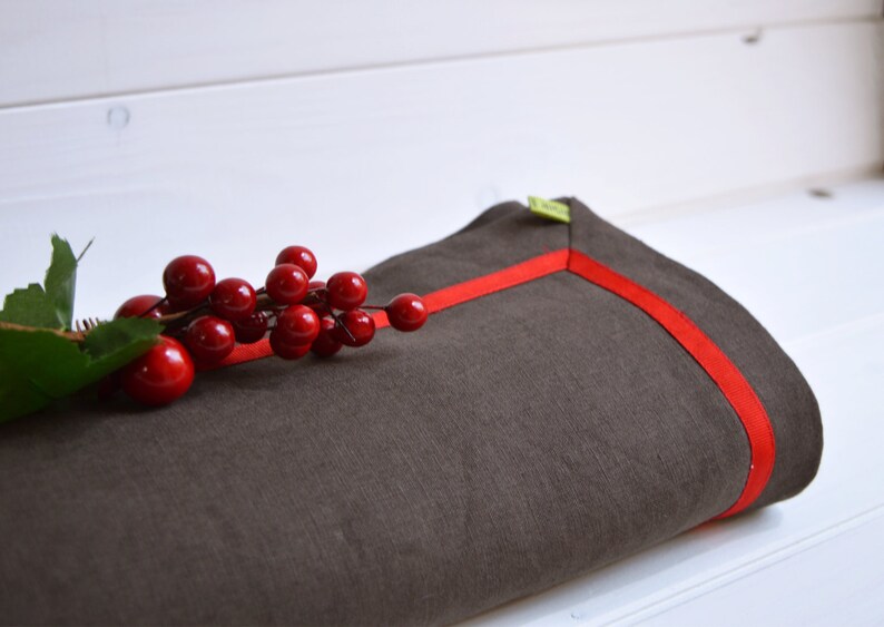 Rectangular tablecloth for table 12, in pure linen brown Red slim ribbon. image 2