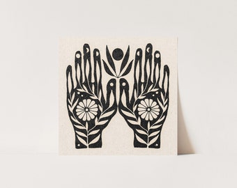 Wzrost w Twoich rękach | Otwarte dłonie wydruk artystyczny na ścianę, wystrój domu, ilustracja natury - BEZ RAMY