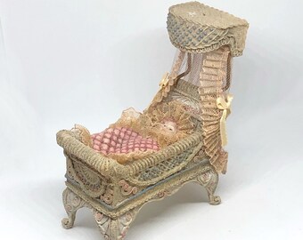 victorian bassinet