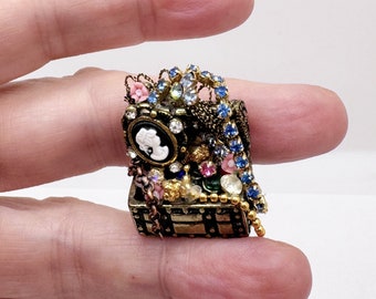 Miniature 1:12 Dollhouse Treasure Chest Swarovski Crystals Fairy Garden Fantasy Jewels Artisan