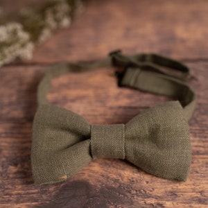 Dusty Sage Green Linen Bow Tie