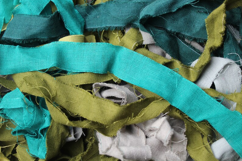 150g Linen Fabric Strip Packs, Frayed Ribbon Scraps for Crafting or Gift Wrap Greens
