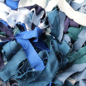 150g Linen Fabric Strip Packs, Frayed Ribbon Scraps for Crafting or Gift Wrap Blues