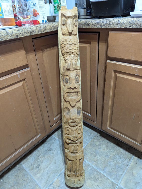 Totem pole hand carved white cedar 4 feet tall