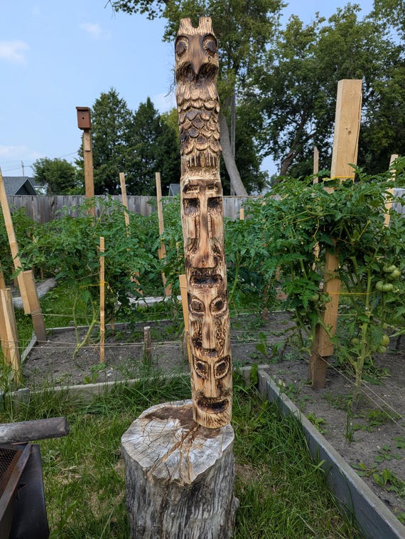 Totem pole hand carved white cedar 4 feet