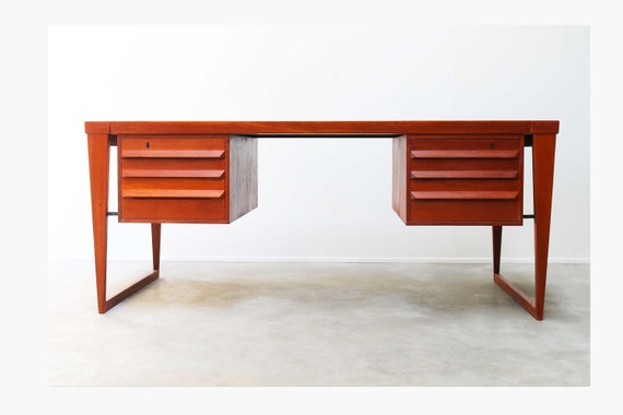 Danish Executive Desk Model 70 By Kai Kristiansen For Danish Executive Desk Model 70 By Kai