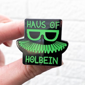 Haus of Holbein glow in the dark enamel lapel pin badge brooch SIX Tudor Wives Musical