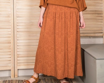 Jacquard Fabric Cotton/Linen Pleated Skirt, Gold Brown Color, Two Pockets, Long, Loose, Wide Flare, Elastic Waistband