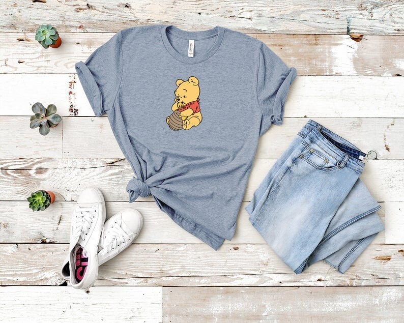 Download Baby Winnie the Pooh SVG PNG DXF Cutting Files Cricut | Etsy