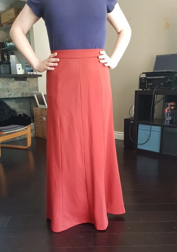 70s Dramatic Dark Orange-Red Maxi Tango Trumpet Sk