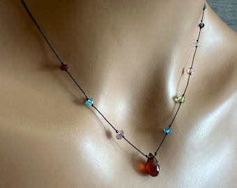 Collar Multi Gemsone, Collar minimalista de hilo de seda