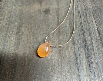 Karneol Halskette, Minimalist Halskette, Seidenfaden Halskette, Halskette, Choker, Edelstein, Layering, Dainty