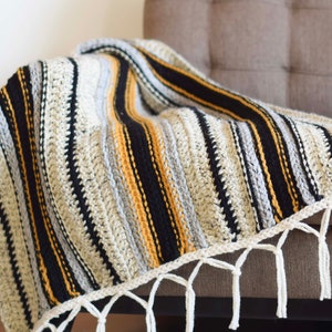 Mexican Serape Crocheted Blanket, Crochet Pattern, Southwest Blanket Crochet Pattern, Striped Crochet Pattern, Tribal, Boho, Lapghan, Afghan