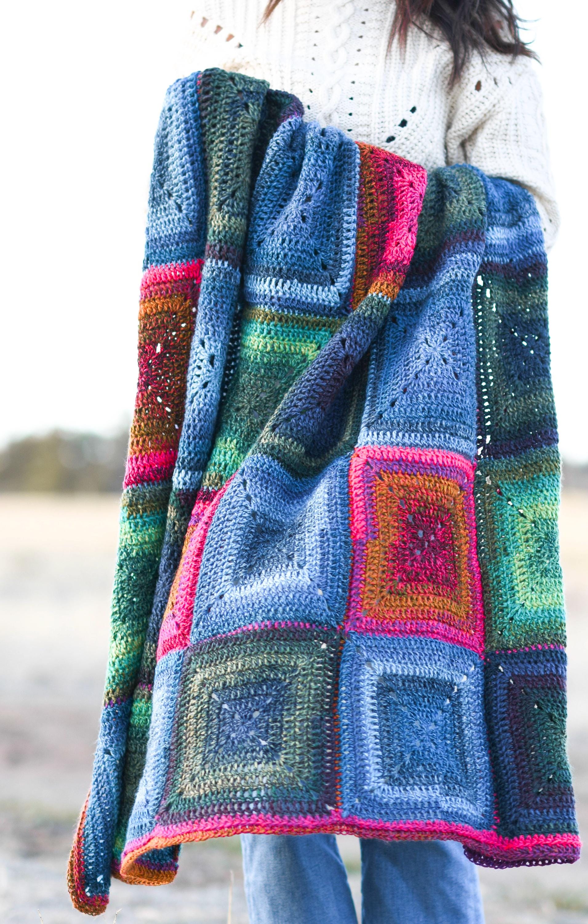 ターコイズ☆手編みブランケット sawada itto×Jul Knittingコラボ・モチーフ編みのブランケット