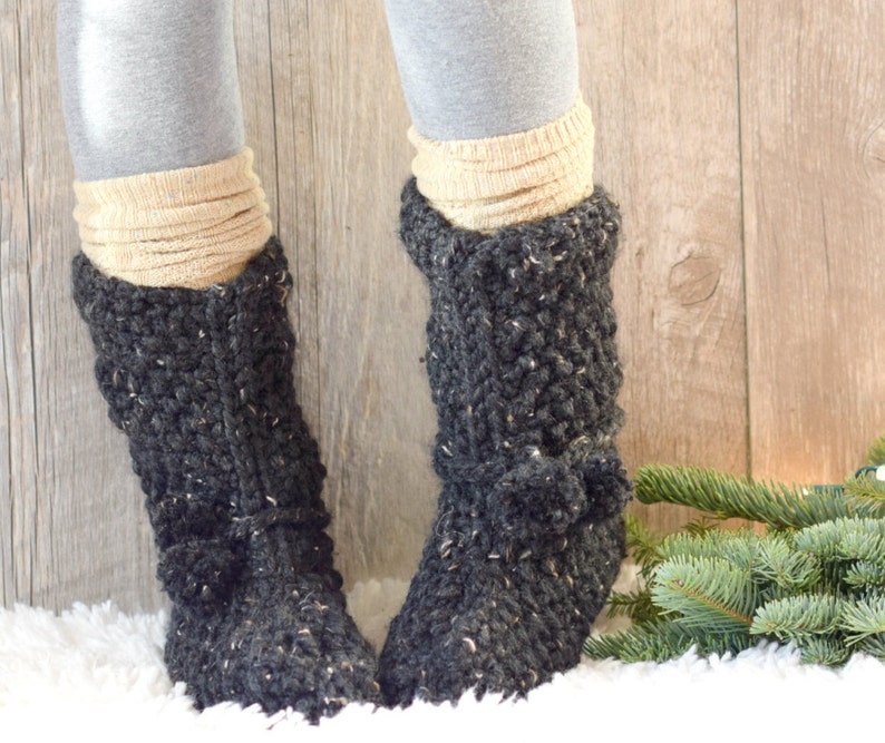 Mountain Chalet Knit Slipper Boots Pattern, Slipper Knitting Pattern, Easy Boot Knit Pattern, Knit Flat Slippers, Beginner Knit Slippers image 2