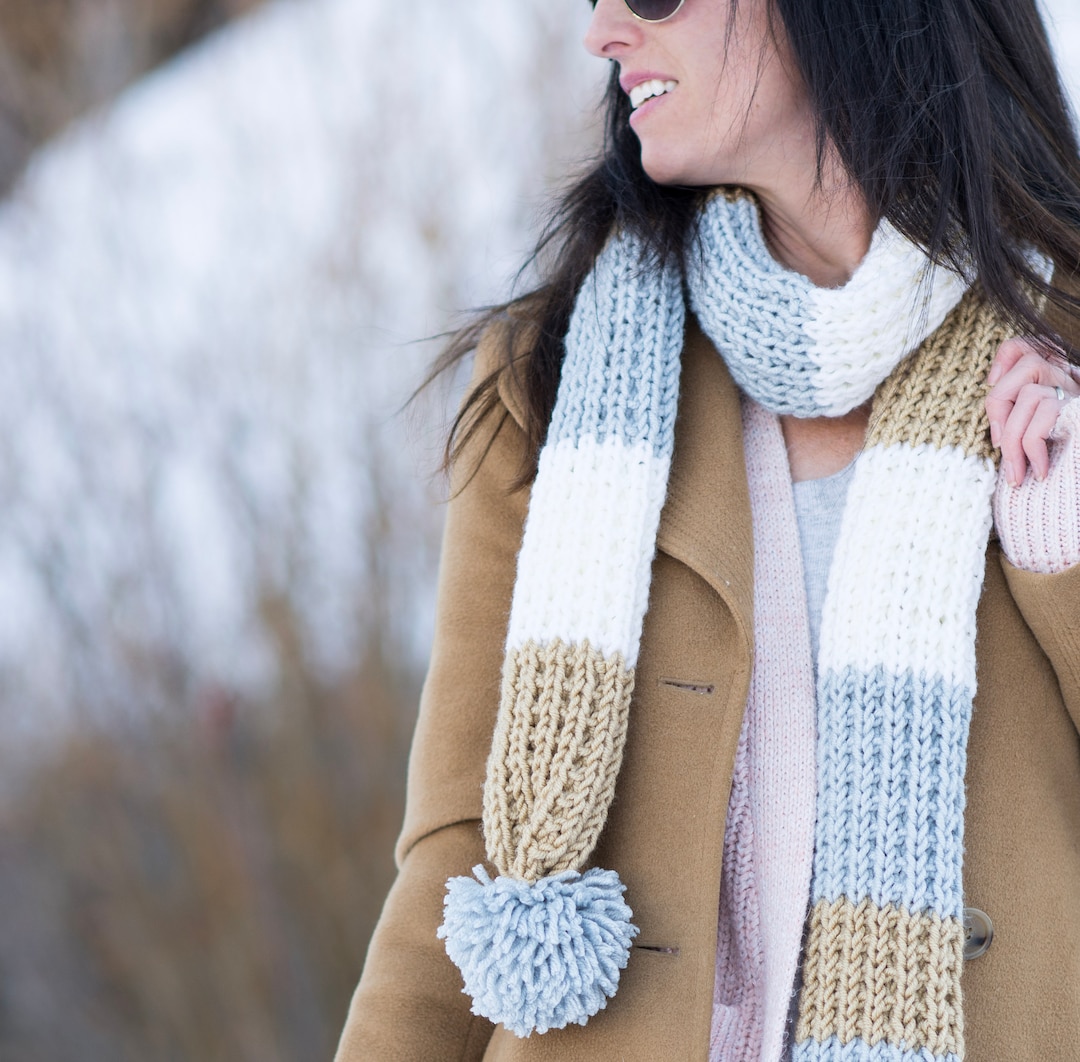 Fairbanks Pommed Knit Scarf Pattern, Easy Scarf Knitting Pattern, Striped  Scarf Knitting Pattern, Beginner Knitting Pattern, Pom Poms - Etsy