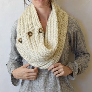 Giant Knit Cowl, Big Knit Scarf, Cream Knit Scar, Bulky Knit Cowl Pattern, Easy Knit Scarf Pattern, Big Knits Pattern image 5