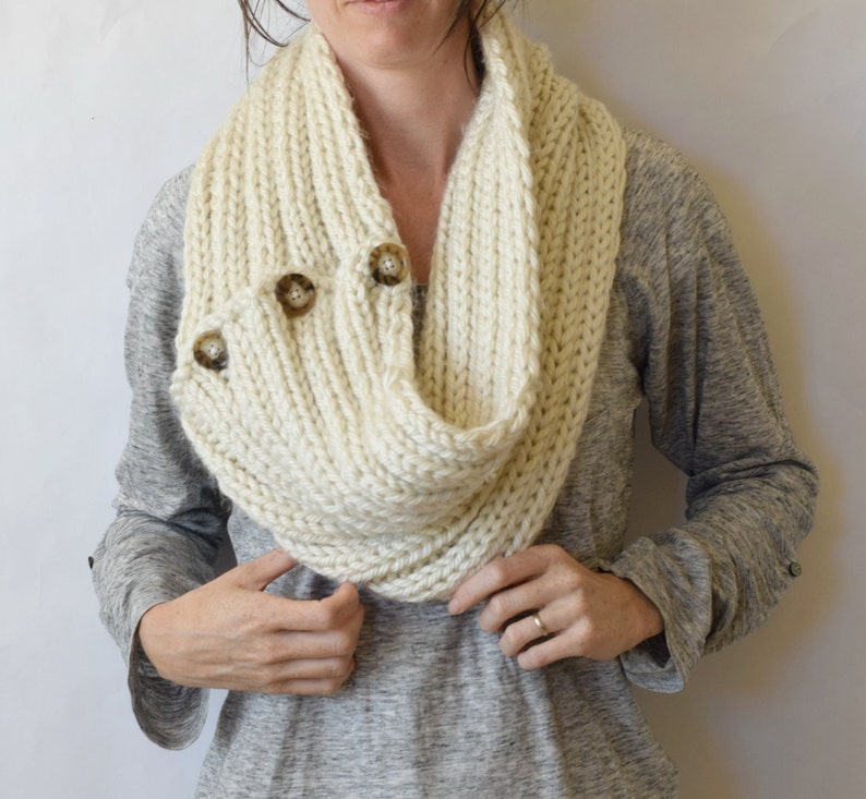 Giant Knit Cowl, Big Knit Scarf, Cream Knit Scar, Bulky Knit Cowl Pattern, Easy Knit Scarf Pattern, Big Knits Pattern image 5