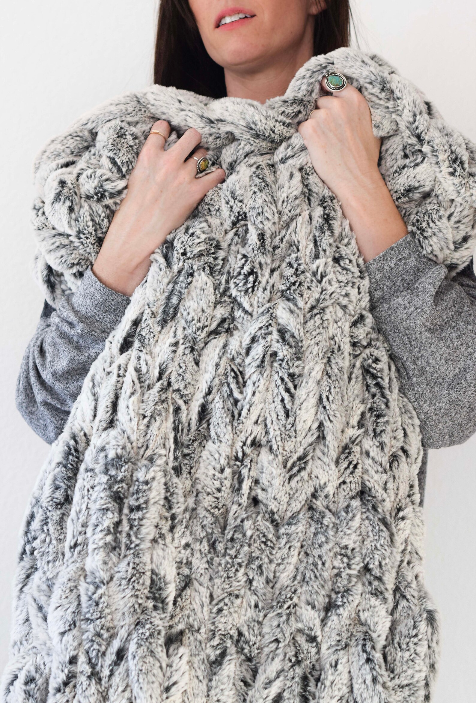 Arm Knit Chunky Blanket Pattern Knit Without Needles Fur Etsy