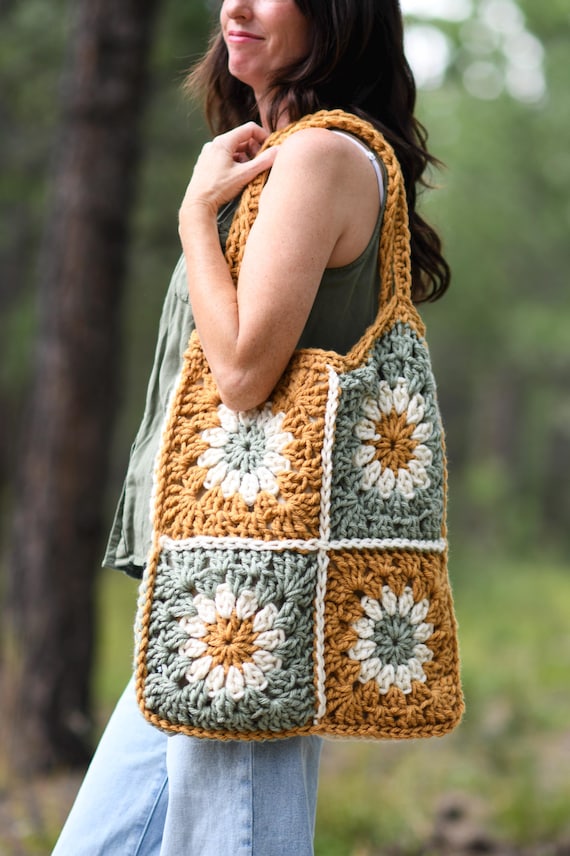 Big Blooms Bag Crochet Pattern, Chunky Flower Bag Pattern, Easy Flower Bag Crochet Pattern