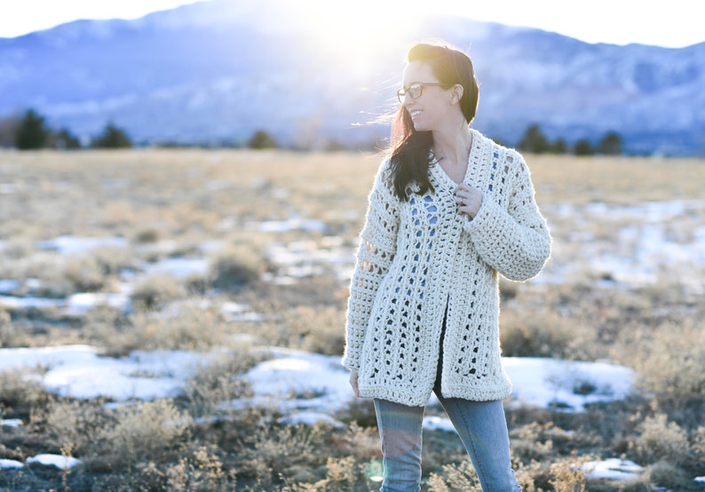 Light Snow Oversized Crochet Cardigan Pattern, Sweater Crochet Pattern, Chunky Sweater Pattern, Easy Crocheted Sweater Pattern image 2