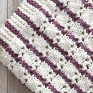 Stripes & Eyelets Urban Blanket Knitting Pattern, Pretty Blanket Knitting Pattern, Baby Blanket, Throw Blanket, Lapghan, Easy Knitting