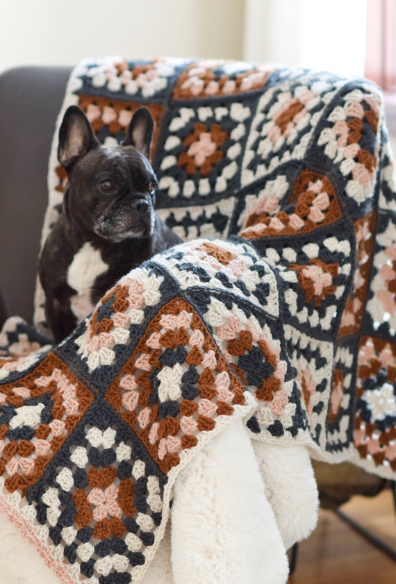Granny Square Blanket Nora Granny Square Throw Blanket - Etsy 【予約販売】本 US Vintage Ivory Blanket Granny’s ラグ