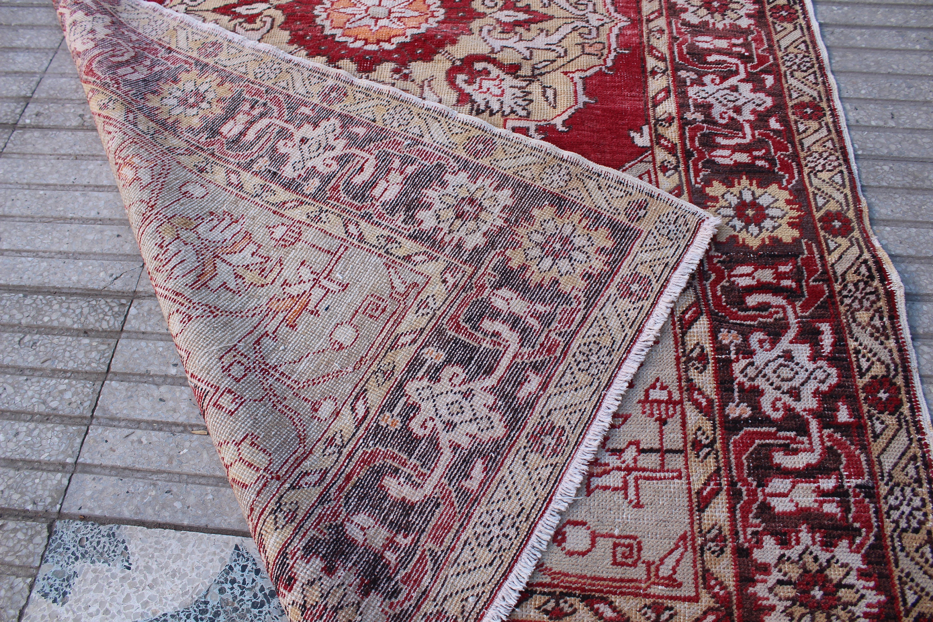ヴィンテージトルコウールキリムランナー：レッドボヘミアントライバル