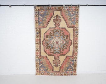 Vintage Turkish Oushak Rug: Hand-Knotted Wool, Pale Pink Boho Decor (4'4" x 6'11")
