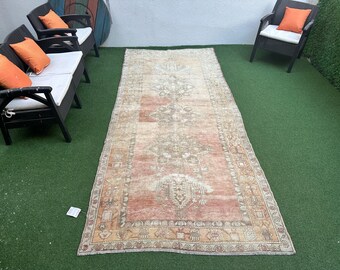 Tappeto vintage turco in lana 5x11: tappeto orientale Oushak rosa