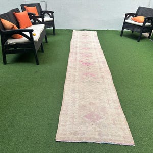 Runner Rug Vintage Pink Beige Handmade Wool Turkish Runner 2&#39;7x13&#39;2&#39;&#39; feet Hallway Rug Muted Home Decorative Oushak Runner -No 1543