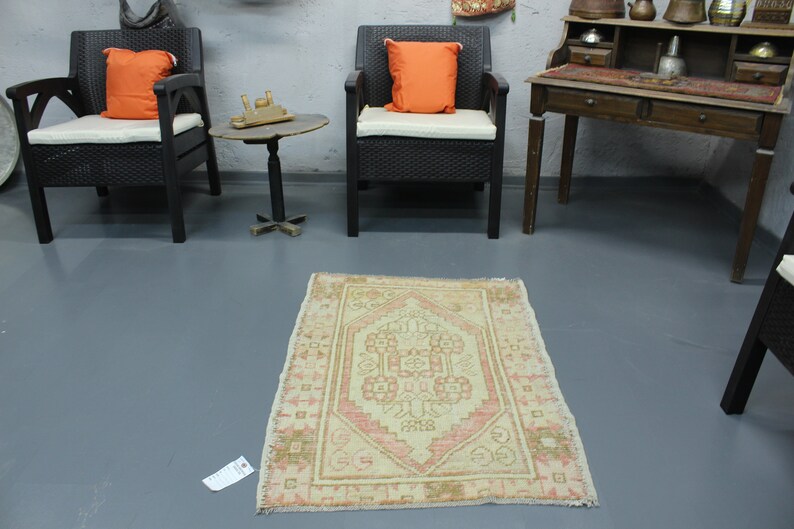 Small Turkish Rug, Vintage Rug 3x4, Kitchen Rug, Bedroom Rug, Entrway