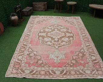 Vintage Pink Oushak Rug: Handmade Turkish Wool Area Rug