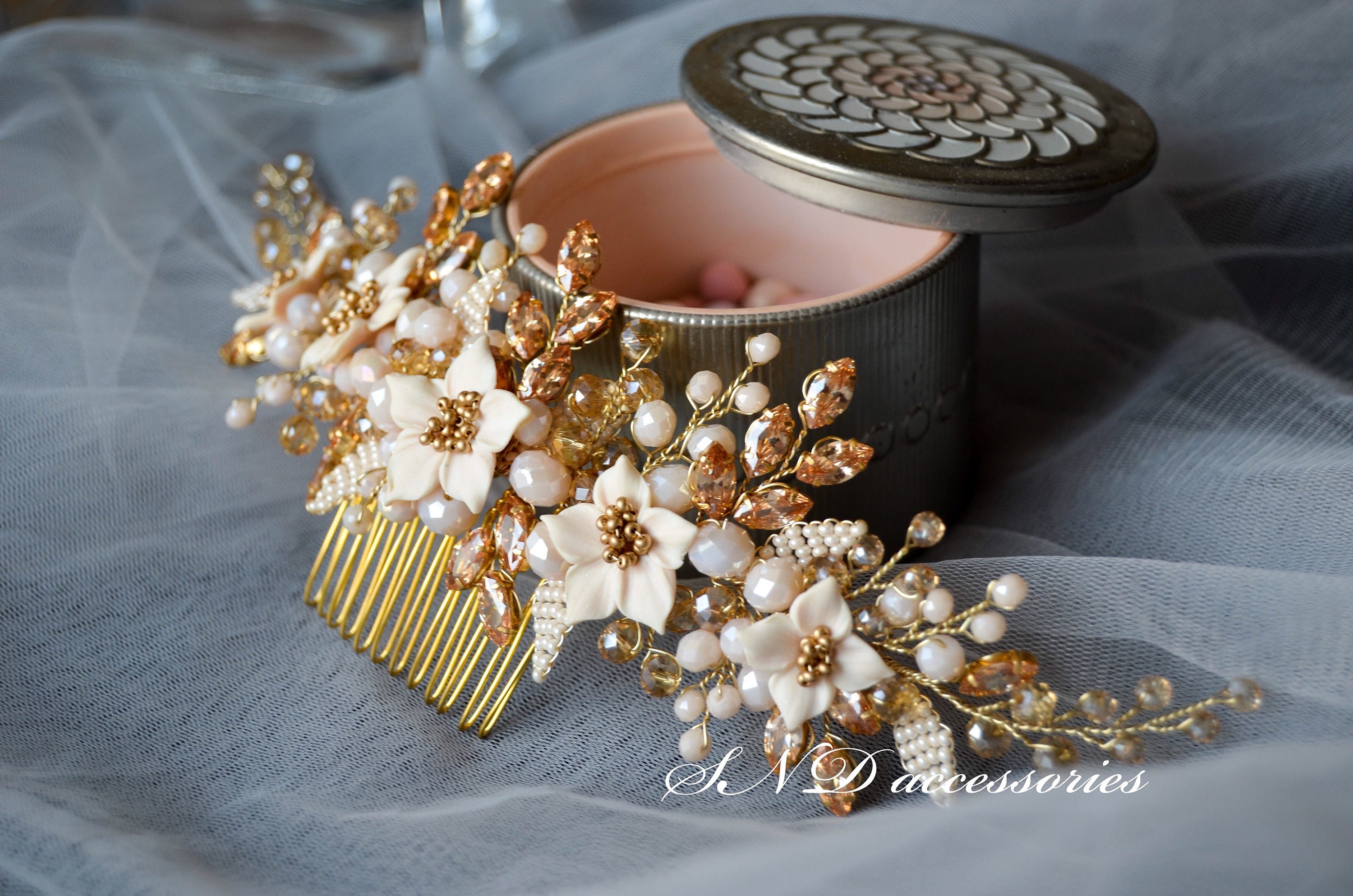 headpiece comb