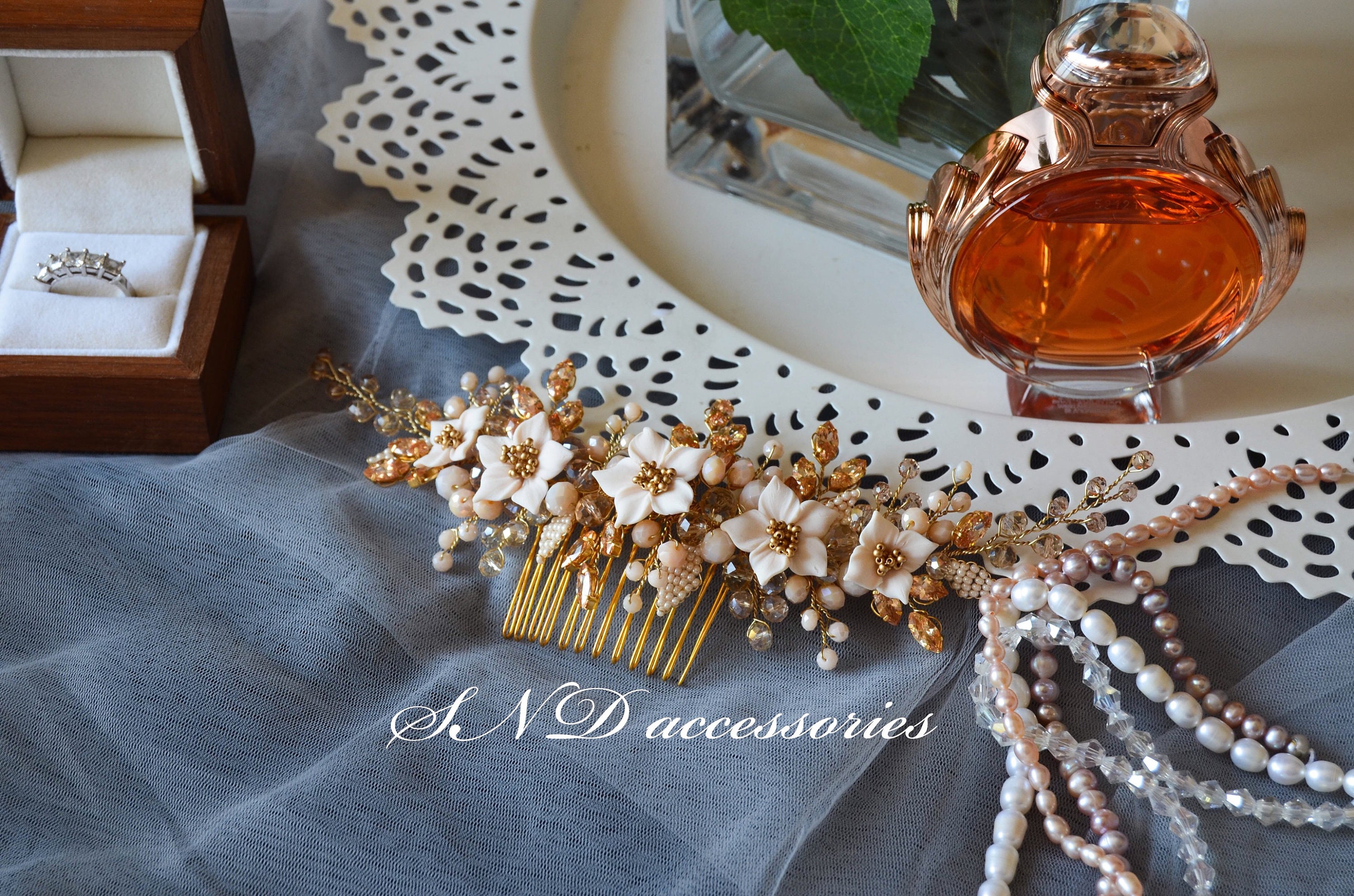 headpiece comb