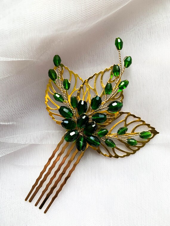 green and gold hair accessories