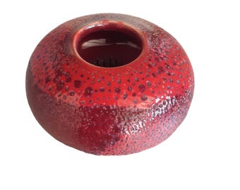 Flowers Frog Signed Studio Pottery Vase Volcanic Lava Glaze 3" Round Red
