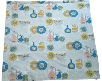 Vintage kitscherig katoenen tafelkleed met keukenprint van kannen en fruitschalen, 59 x 53 cm