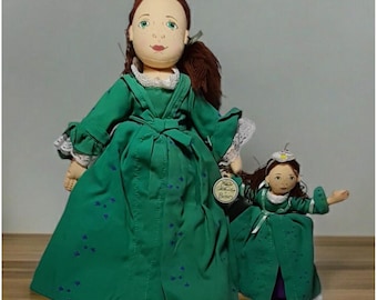 Irish Doll Colonial Williamsburg Betsy met bijpassende roodharige groene jurk voor pop