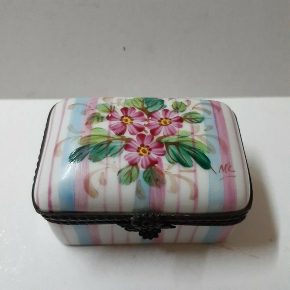 Trinket Box Signed Peint Main LIMOGES FRANCE Viol… - image 4