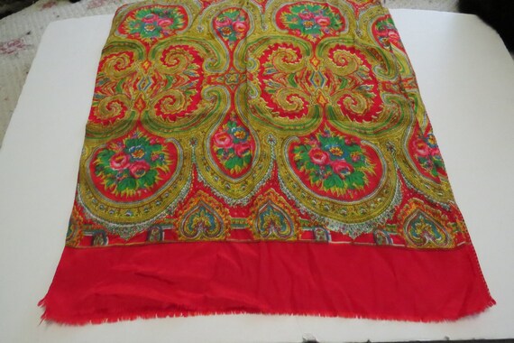 Vtg Silk Scarf with Hand Stitched Rolled Edges in… - image 2