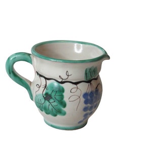 Włoska ceramika Creamer Winorośle Malowane Ręcznie 3.4"